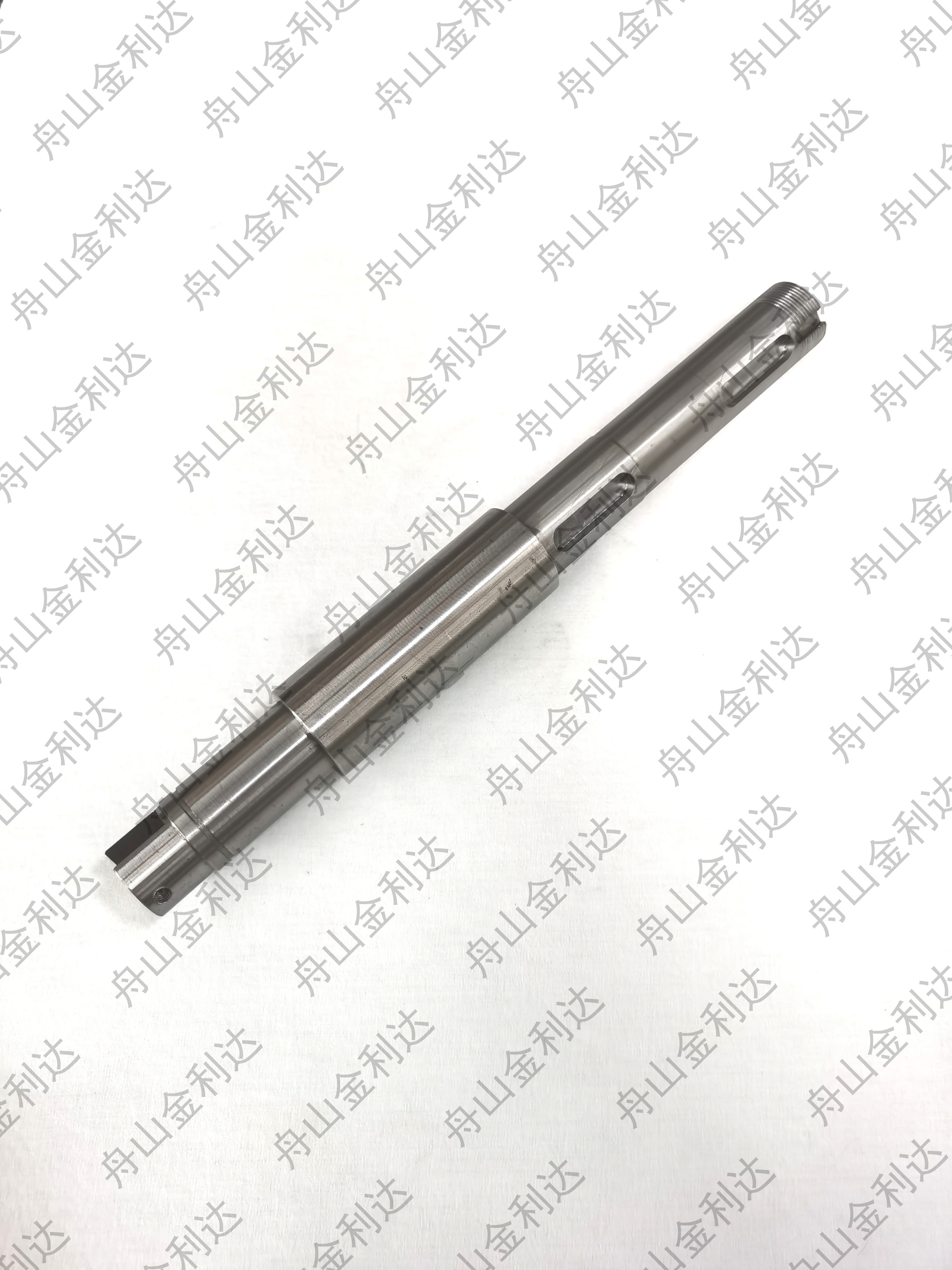 Horizontal shaft